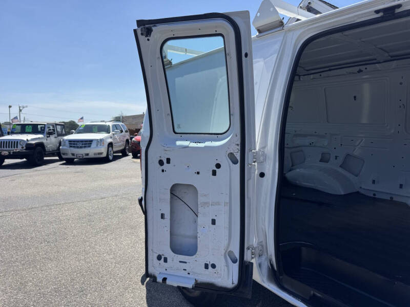 2012 Ford E-Series E-250
