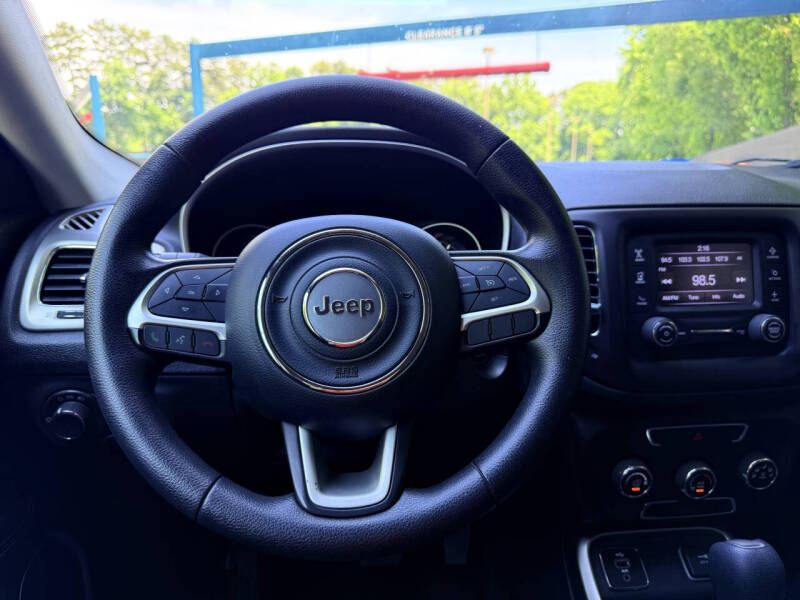 2017 Jeep Compass Sport
