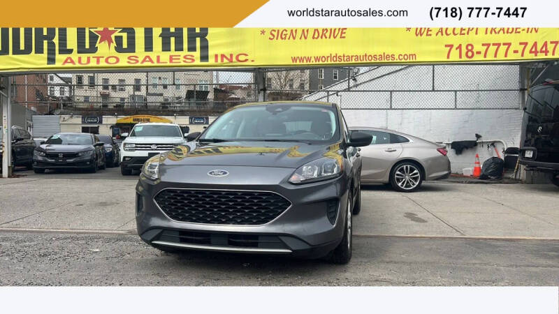 2022 Ford Escape SE