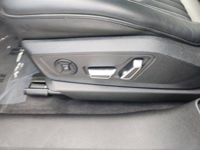 2024 Audi Q8 e-tron quattro Prestige