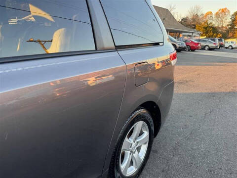 2013 Toyota Sienna