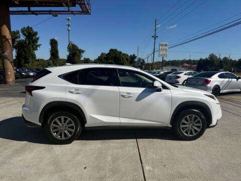 2017 Lexus NX 200t