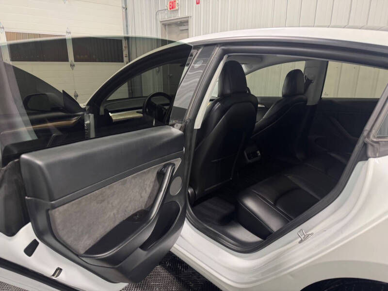 2021 Tesla Model 3 Long Range