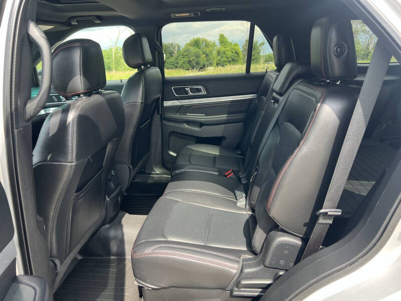 2016 Ford Explorer Sport