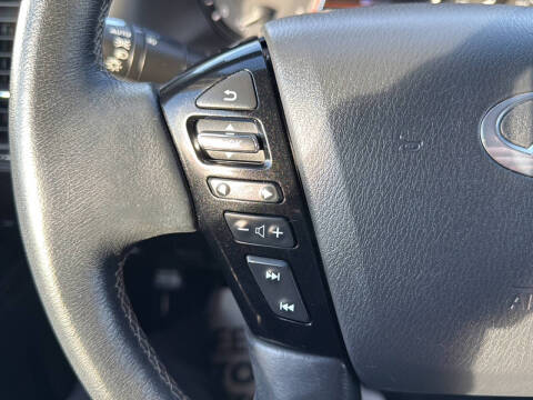 2023 Infiniti QX80 Luxe