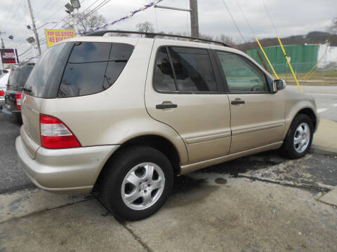 2004 Mercedes-Benz M-Class ML 350