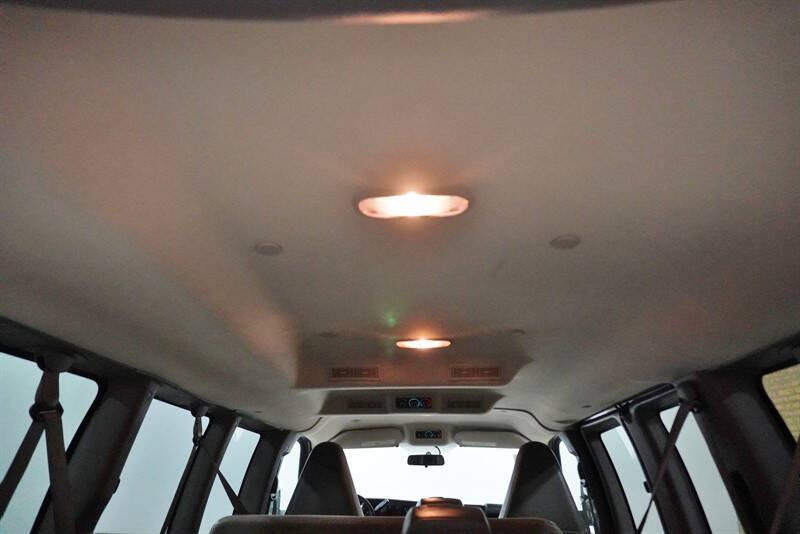 2017 Chevrolet Express LS 2500