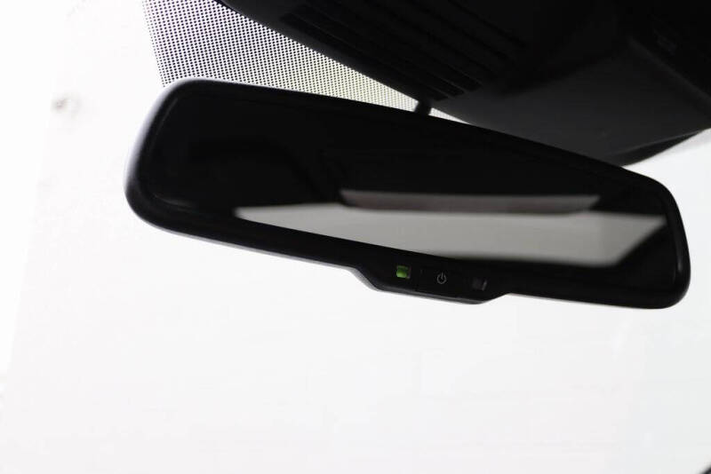 2025 Mitsubishi Outlander PHEV SEL