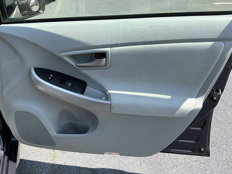 2012 Toyota Prius Two