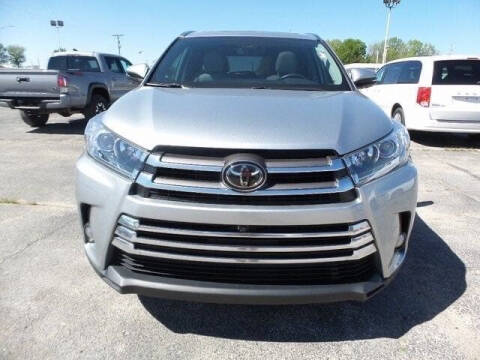 2018 Toyota Highlander for sale at Quality Toyota in Independence KS