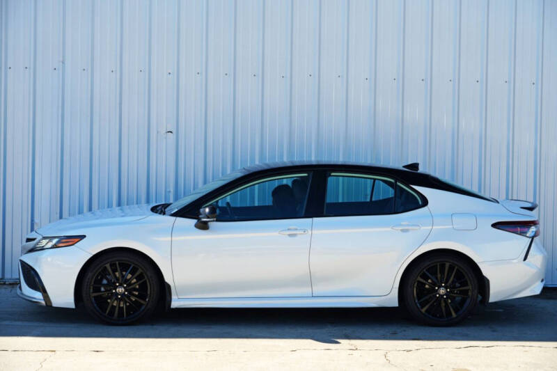 2023 Toyota Camry Hybrid XSE