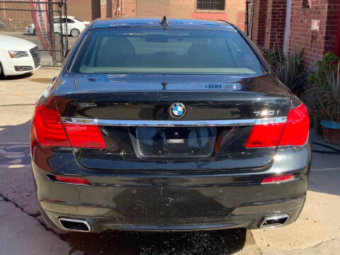 2012 BMW 7 Series 750i