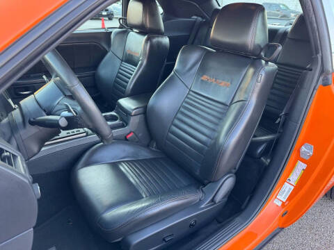 2014 Dodge Challenger R/T Shaker Package