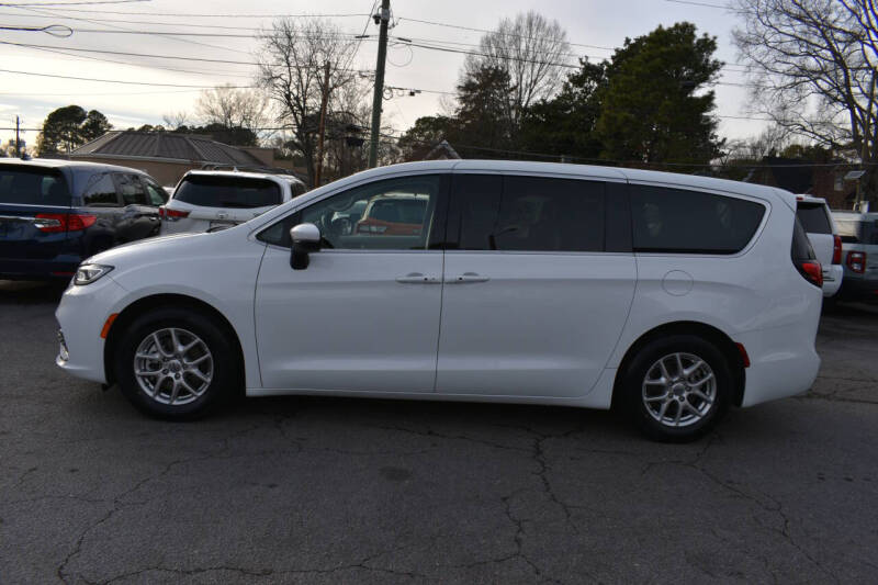 2023 Chrysler Pacifica Touring L