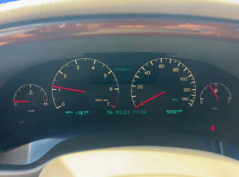 2004 Cadillac DeVille DHS