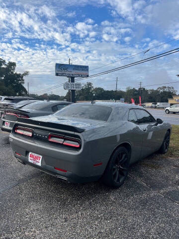 2017 Dodge Challenger SXT