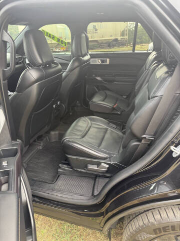 2020 Ford Explorer ST