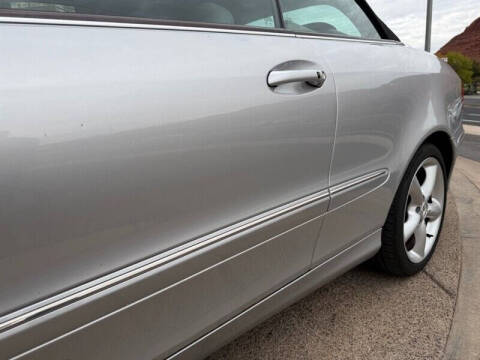 2005 Mercedes-Benz CLK CLK 320