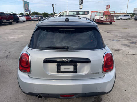 2019 MINI Hardtop 2 Door Cooper