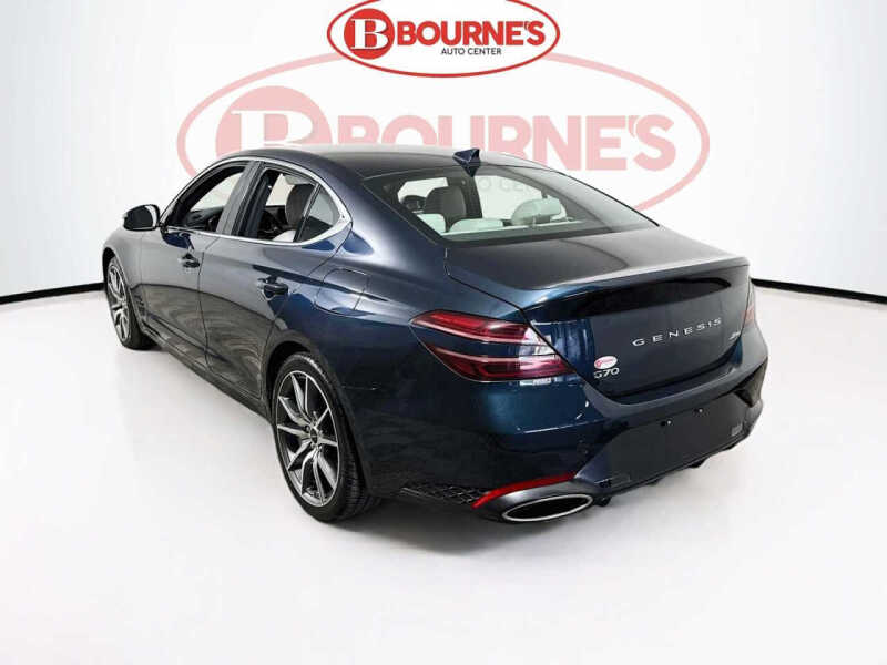 2025 Genesis G70