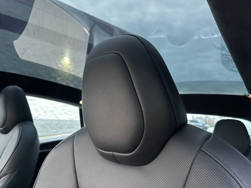 2023 Tesla Model S Standard Range