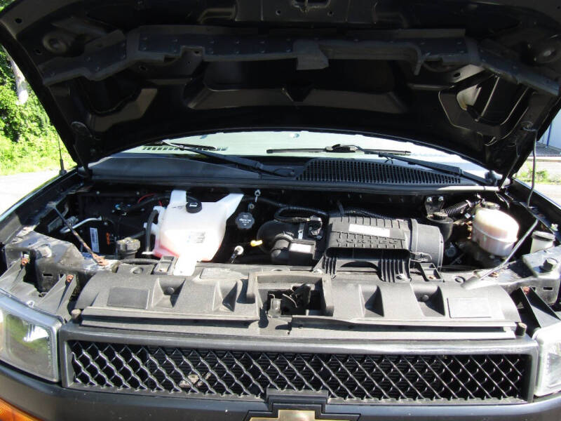 2018 Chevrolet Express LS 2500