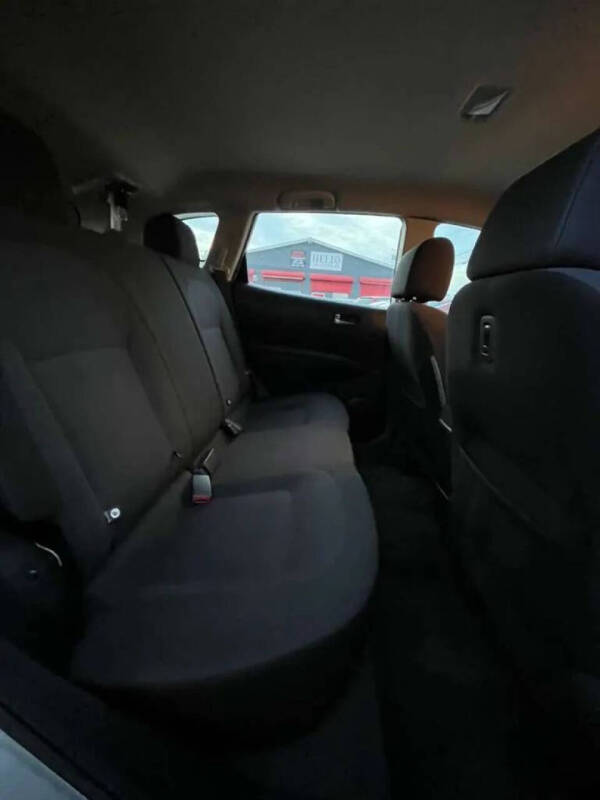 2015 Nissan Rogue Select S