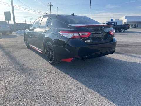 2020 Toyota Camry SE Nightshade