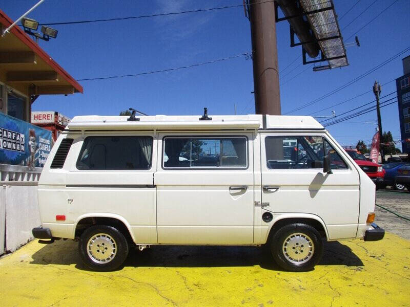 1982 Volkswagen Vanagon Camper