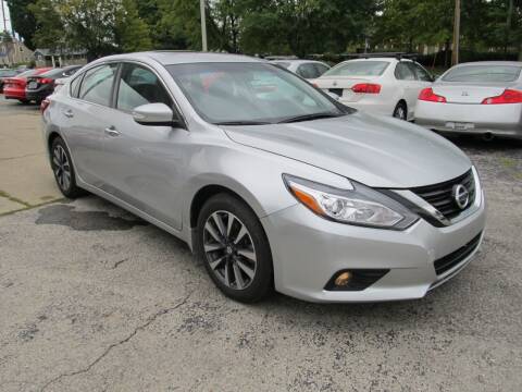 2016 Nissan Altima for sale at St. Mary Auto Sales in Hilliard OH