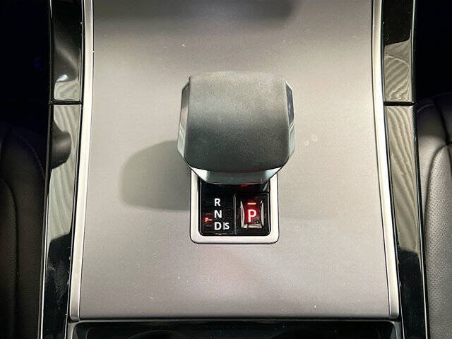 2024 Land Rover Range Rover Evoque P250 Dynamic SE