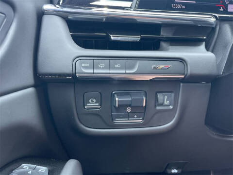 2023 Cadillac Escalade-V