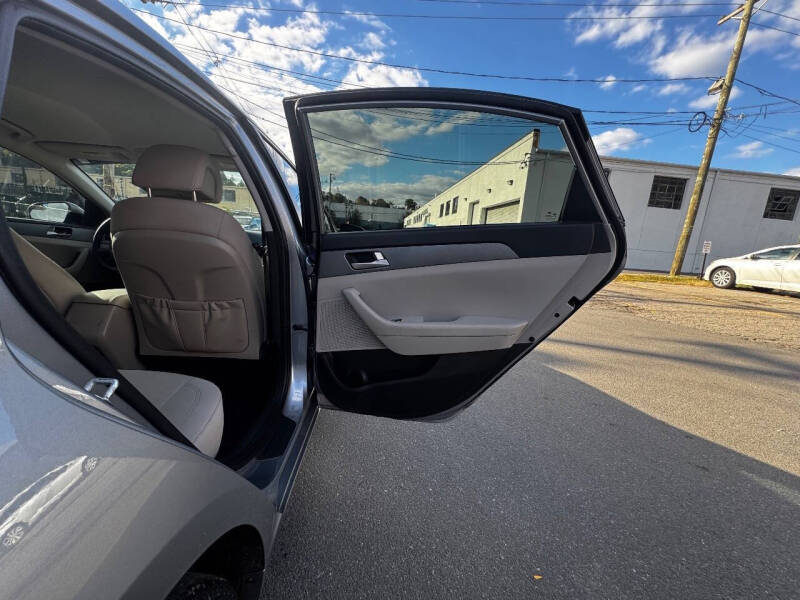 2017 Hyundai Sonata SE