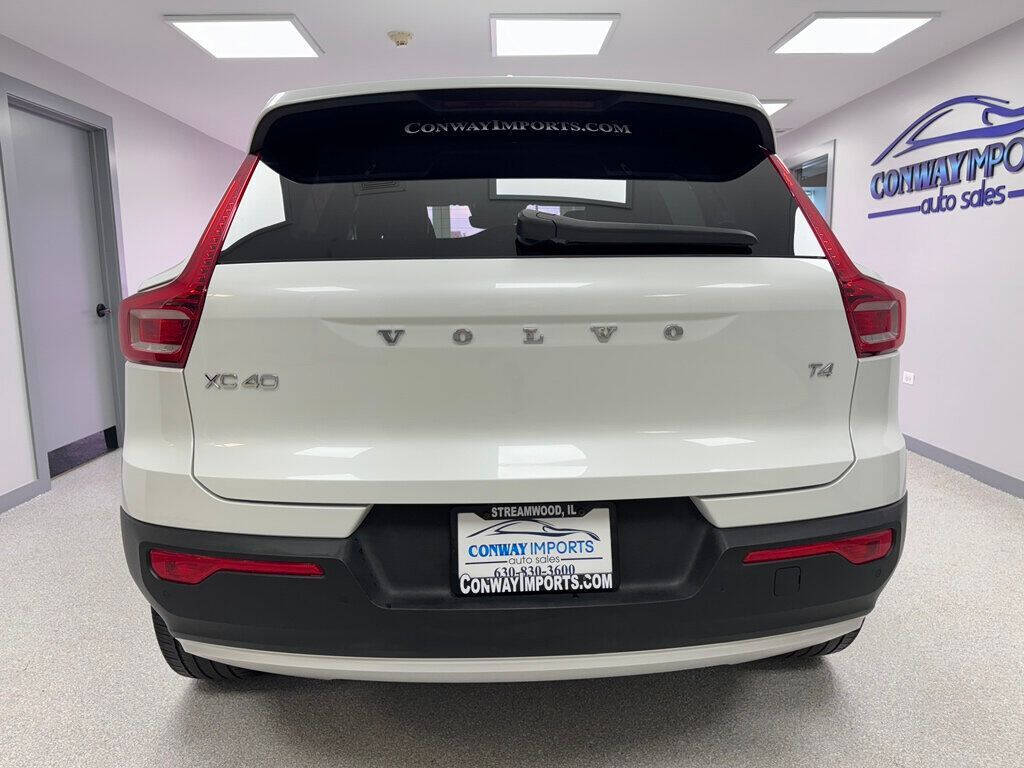 2022 Volvo XC40 for sale at Conway Imports in   Streamwood, IL