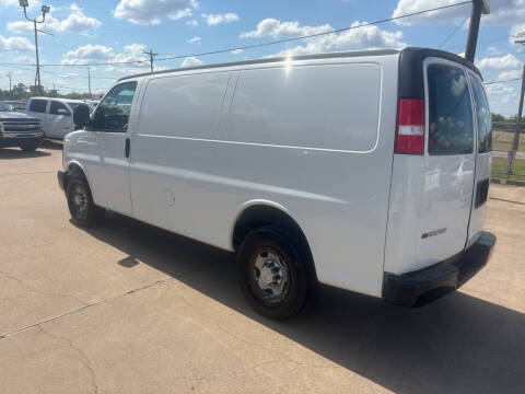 2017 Chevrolet Express 2500