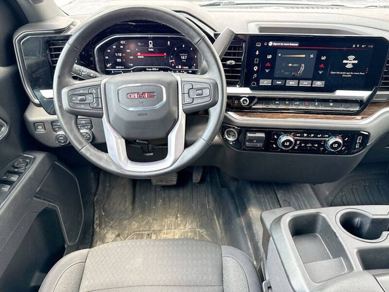 2025 GMC Sierra 1500