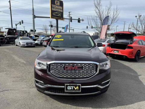 2018 GMC Acadia Denali