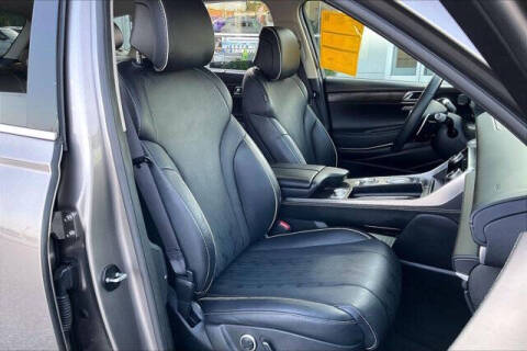 2021 Genesis GV80