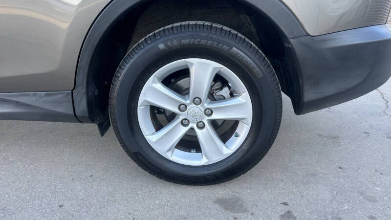 2014 Toyota RAV4 XLE