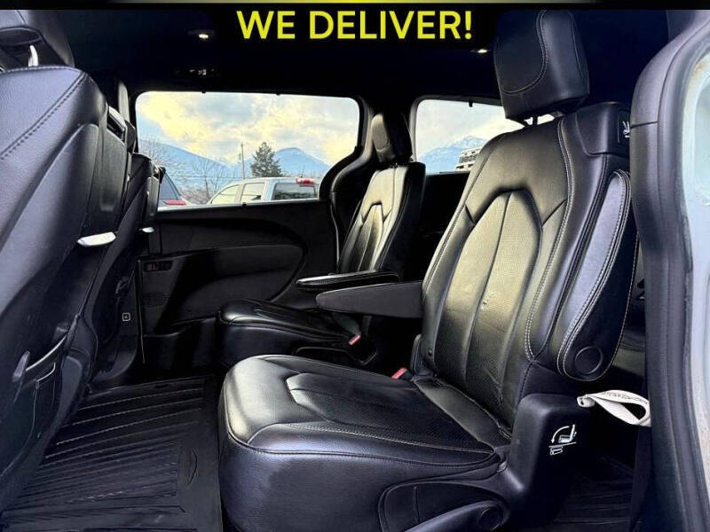 2020 Chrysler Pacifica Launch Edition