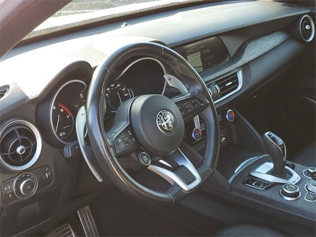 2022 Alfa Romeo Stelvio Sprint