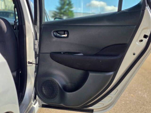 2018 Nissan LEAF S
