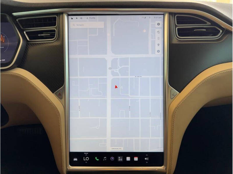 2017 Tesla Model S 90D