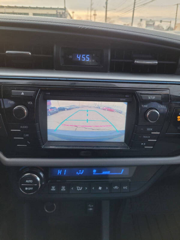 2014 Toyota Corolla LE