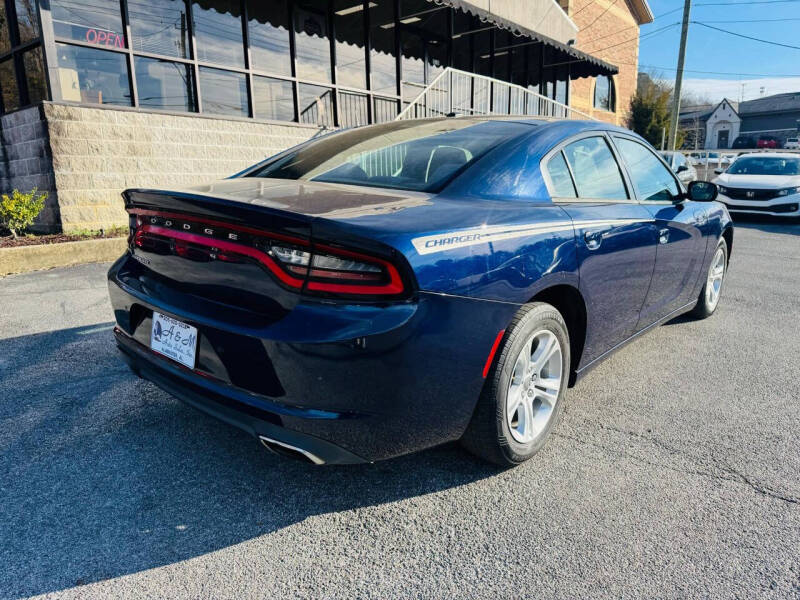2016 Dodge Charger SE