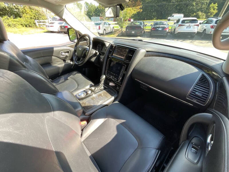 2020 Infiniti QX80 Luxe