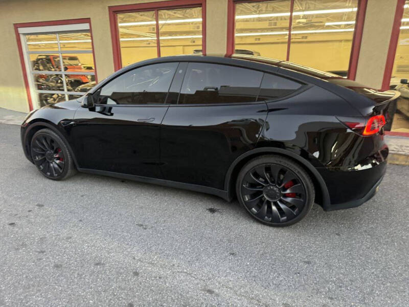 2023 Tesla Model Y Performance