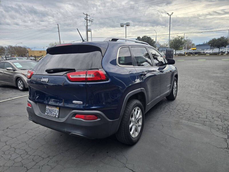 2018 Jeep Cherokee Latitude