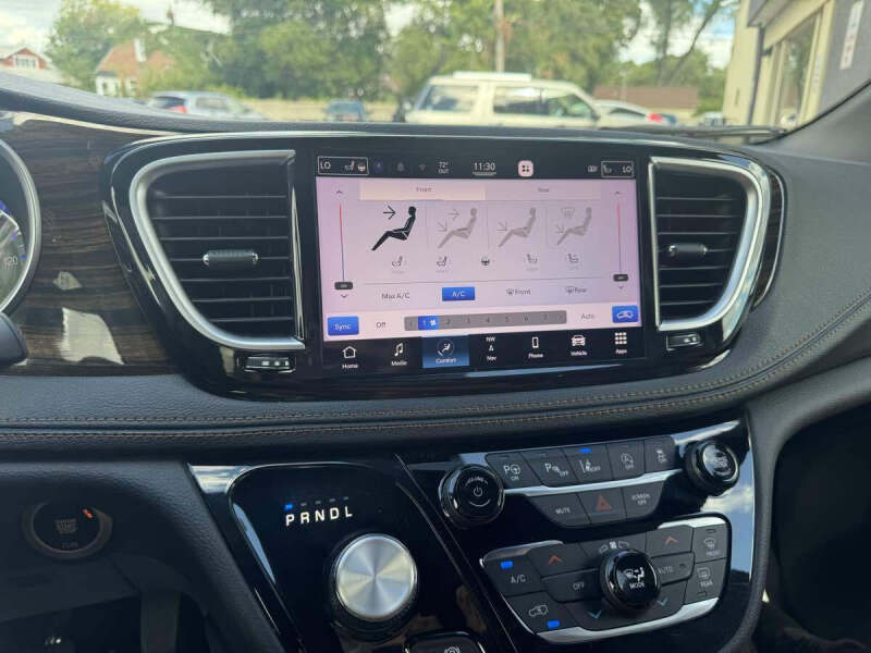 2022 Chrysler Pacifica Pinnacle