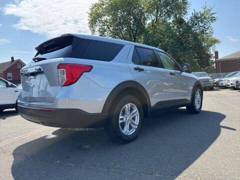 2020 Ford Explorer